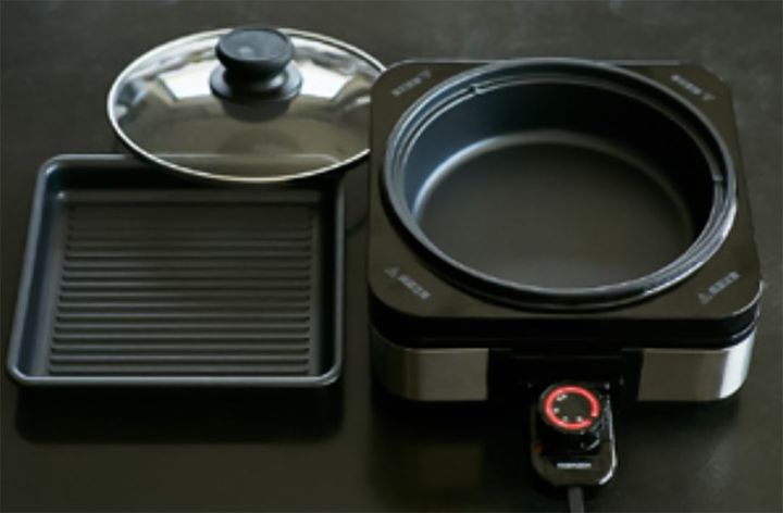 母が活用した一人用ホットプレート。着脱式で鍋と波型プレートを使い分けていた。