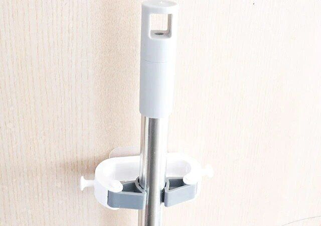 ダイソー モップホルダー 収納例