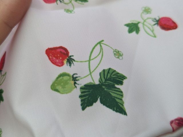 Afternoon Tea LIVING イチゴ柄ブライズポーチ