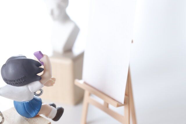 キャンドゥのミニチュアイーゼル