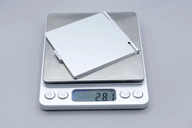 ダイソー 無印良品 そっくり アルミスリムミラー（正方形） 重量