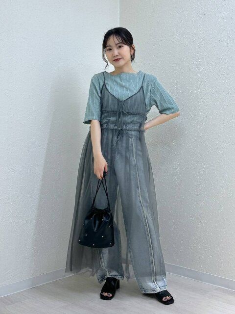 ワイドデニムのコーデ2