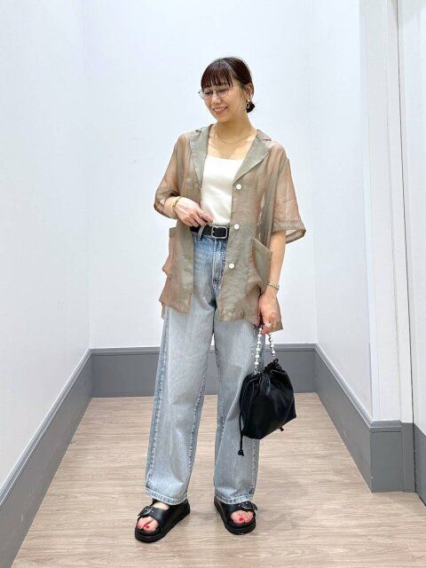 ワイドデニムのコーデ3