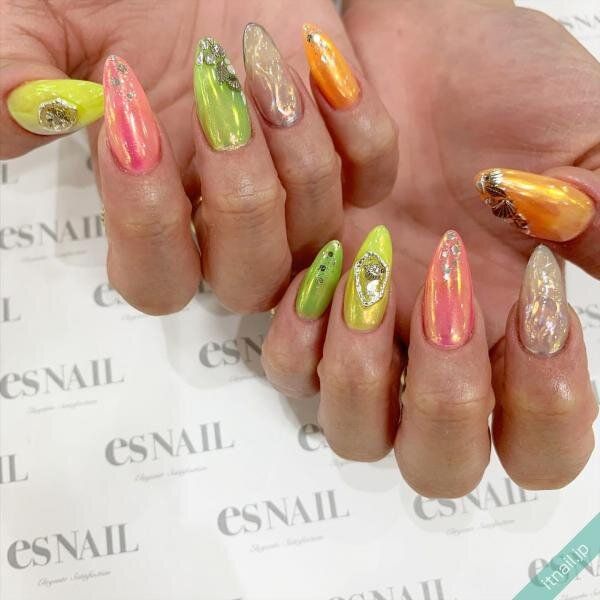 esNAILが投稿したネイルデザイン [photoid:I0086299] via Itnail Design (737609)