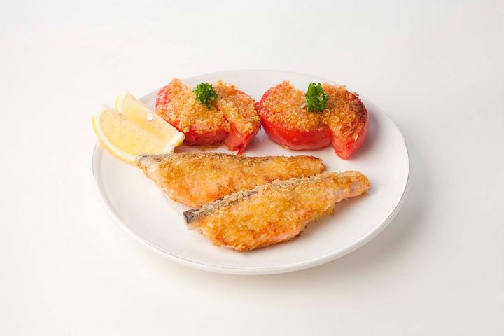 【サケのパン粉焼き】超簡単！サクサクに仕上がるレシピを紹介