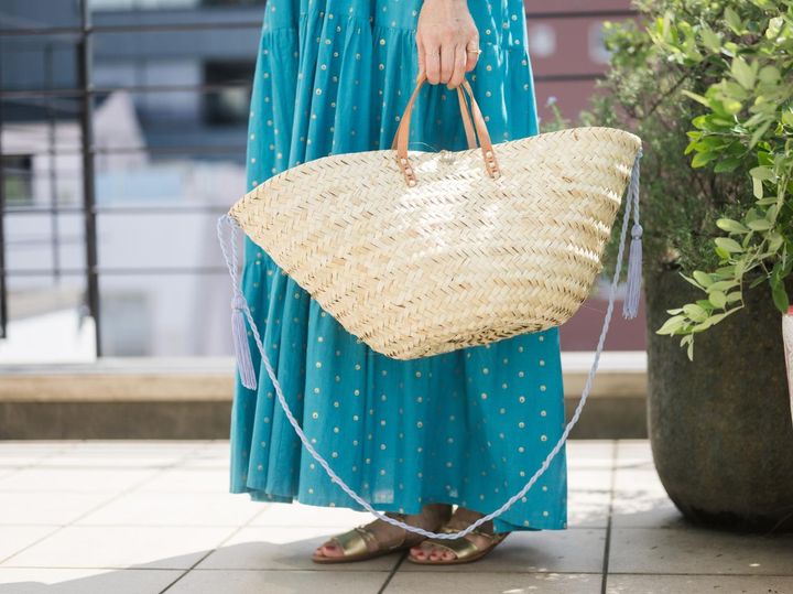 画像: 両サイドのタッセルもポイントです。 出典：ヴェルニカ