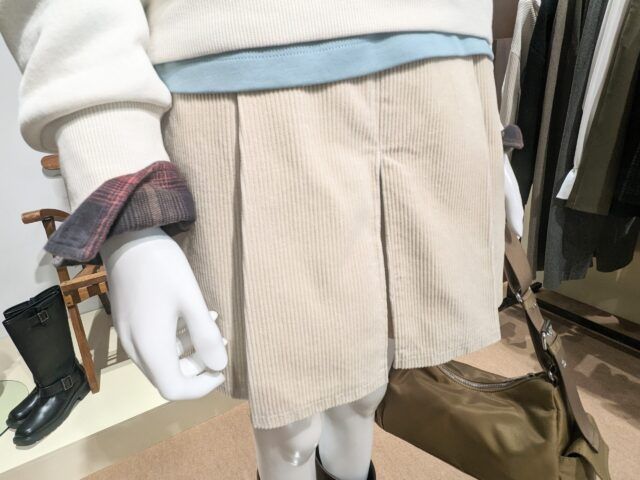 GU「コーデュロイスコート」