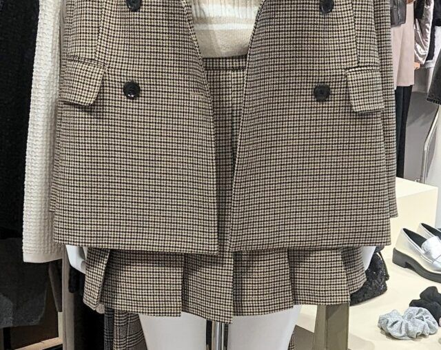 GU「ダブルブレストチェックJK3」