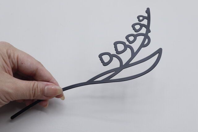 ダイソーのワイヤーフラワー