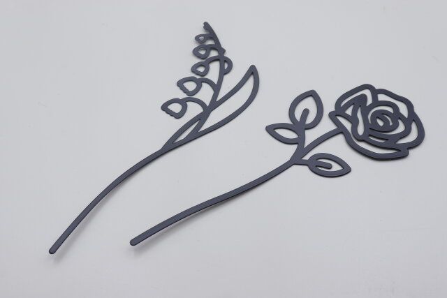 ダイソーのワイヤーフラワー