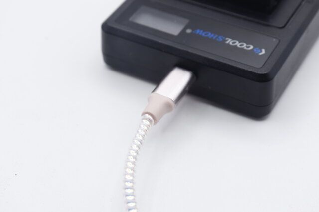 セリア Type-C充電ケーブルオーロラタイプ10cm モバイルバッテリー