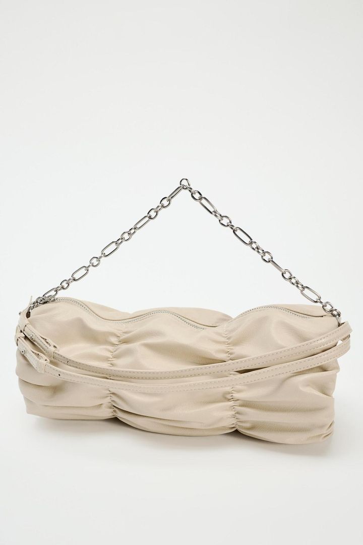 画像4: 出典：ZARA