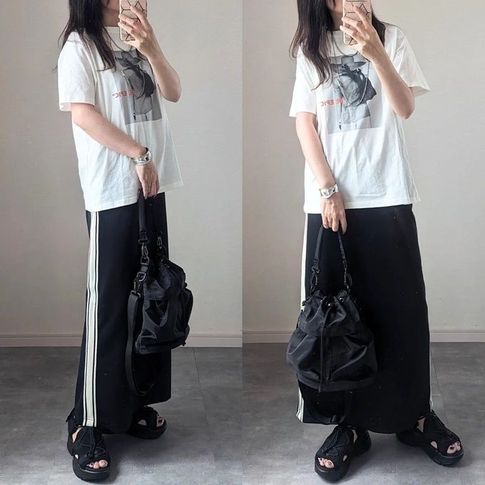 しまむらのピンクロゴの「フォトTシャツ」×サイドラインスカート