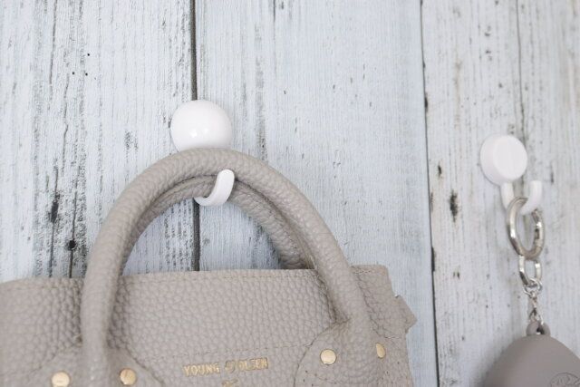 100均ダイソーの収納フック7