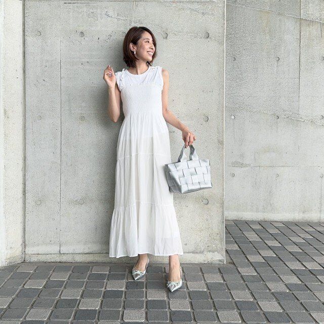 2024夏大人の白ワンピースコーデ