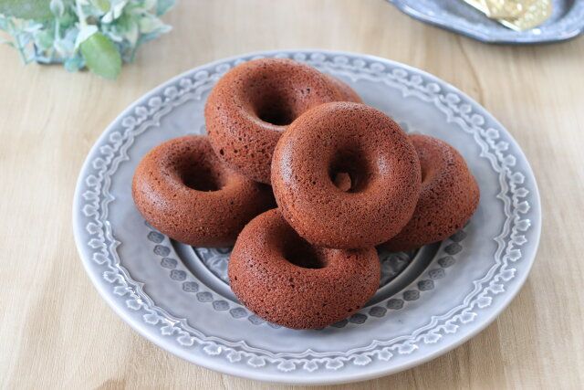 濃厚チョコ焼きドーナツの出来上がり