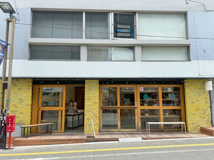 小鳥の器がキュート♪花束のように彩るアイスクリームと器に囲まれて。松陰神社前「POTPURRI」