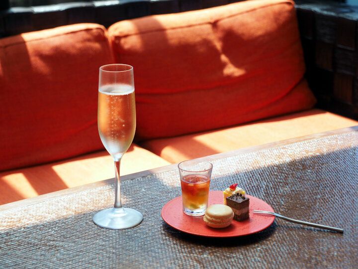 宮古島の丘に佇む楽園♪ 絶景プール付スイートで心と体を解き放つ「シギラベイサイドスイート アラマンダ」