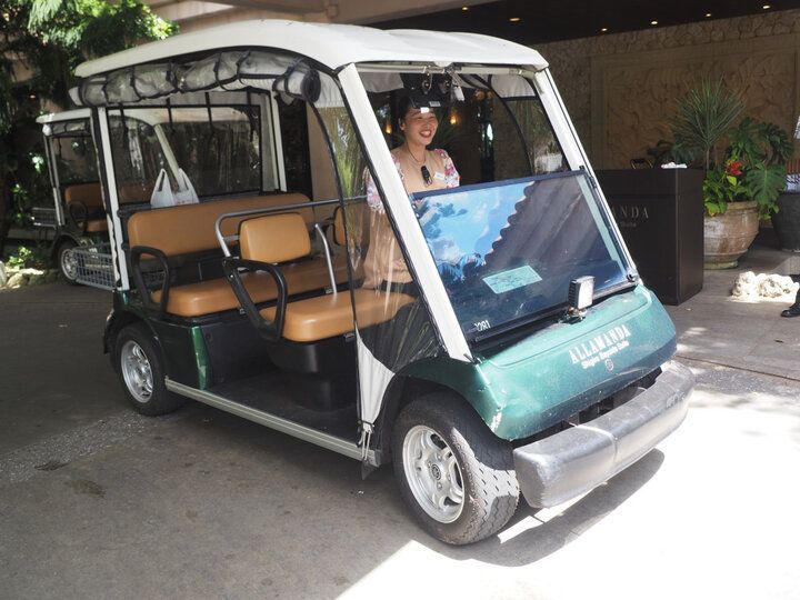 宮古島の丘に佇む楽園♪ 絶景プール付スイートで心と体を解き放つ「シギラベイサイドスイート アラマンダ」