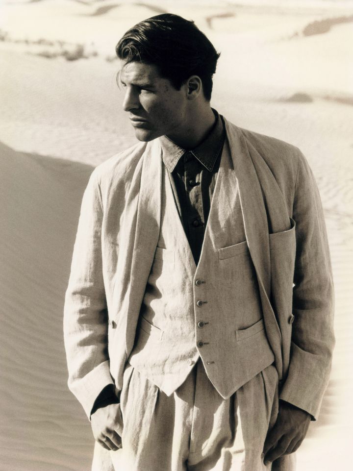 アルド・ファライが撮影したジョルジオ・アルマーニのルック