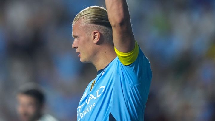 194cmハーランドと195cmイブラヒモヴィッチ、怪物2人が対面！イブラ節も飛び出す