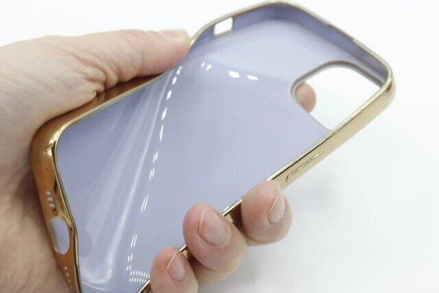 ダイソー メタリックスマホケース（リング付、14） やわらかい