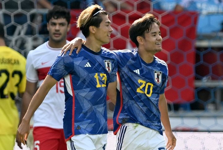 中村敬斗、金髪をやめた理由を明かす！角刈りロングみたいにやばかった話も