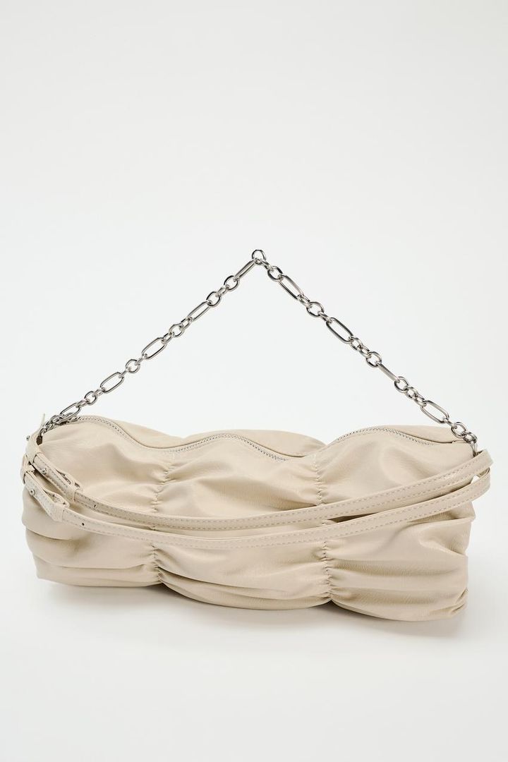 画像2: 出典：ZARA