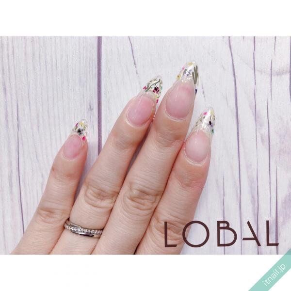 LOBALが投稿したネイルデザイン [photoid:I0085357] via Itnail Design (737772)