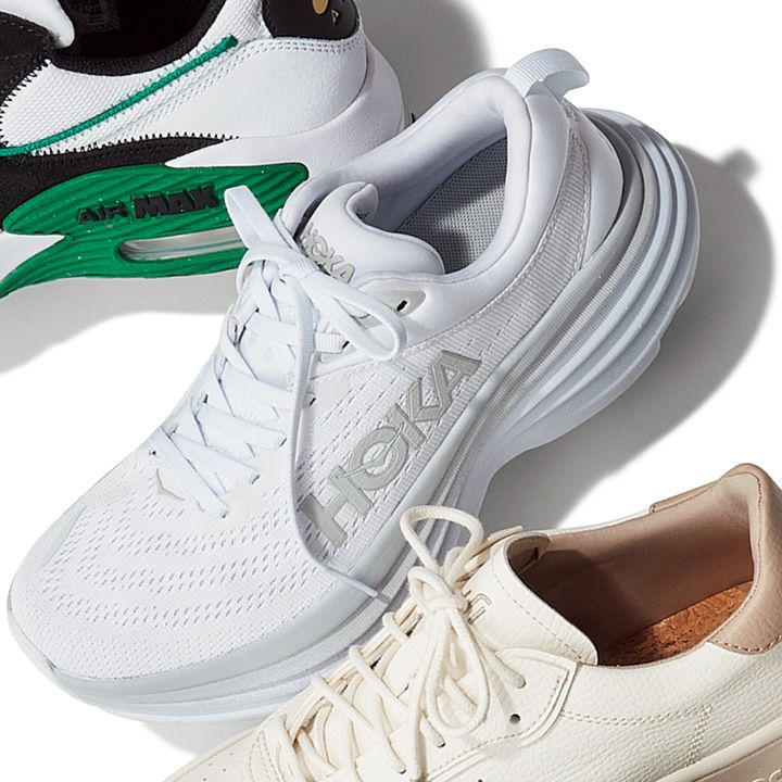 HOKA BONDI 8白が置かれている写真