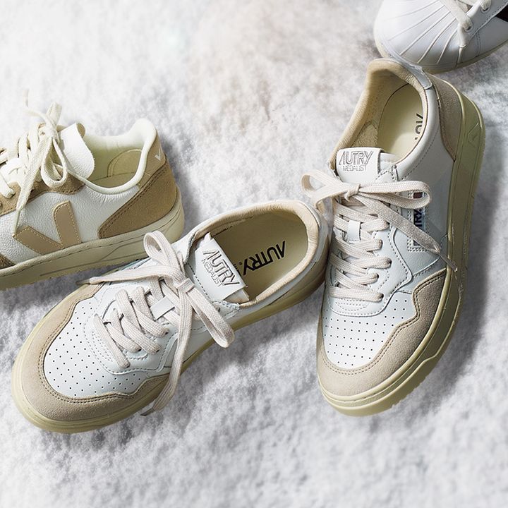 オートリ―×デミルクスビームスのメダリストが置かれている写真