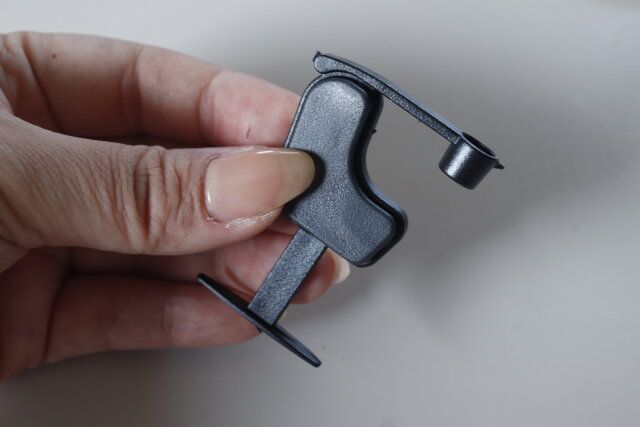 セリアのミニチュア映画館のイス