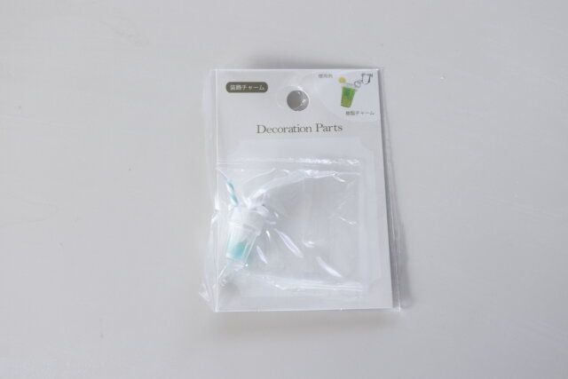 セリアのミニチュアチャーム