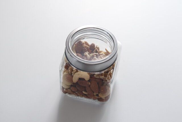 ダイソー 中身が見えるキャニスター（ガラス、約550ml） 使用例