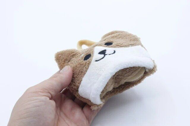 ダイソー ハンドタオル（マスコット付、柴犬） 収納