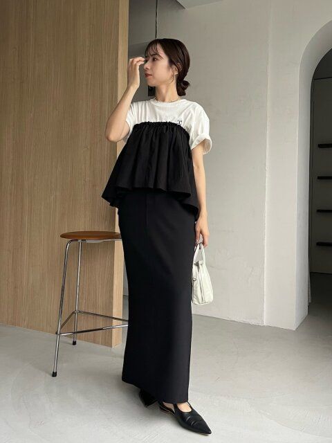黒スカート コーディネート ビスチェ