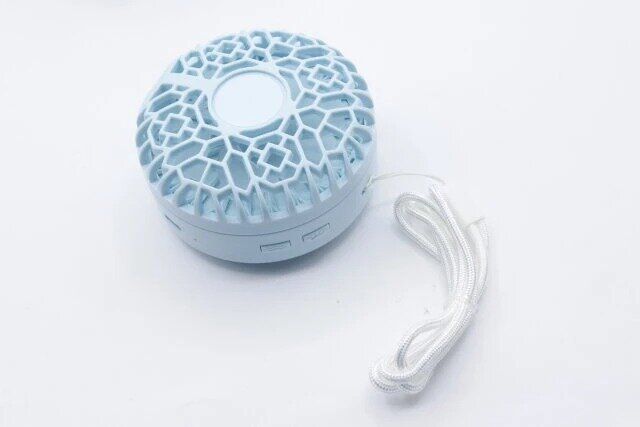 ダイソー コンパクトミラー型ファン