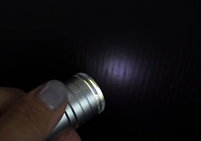 キャンドゥ マグネットリリースカラビナライト 弱