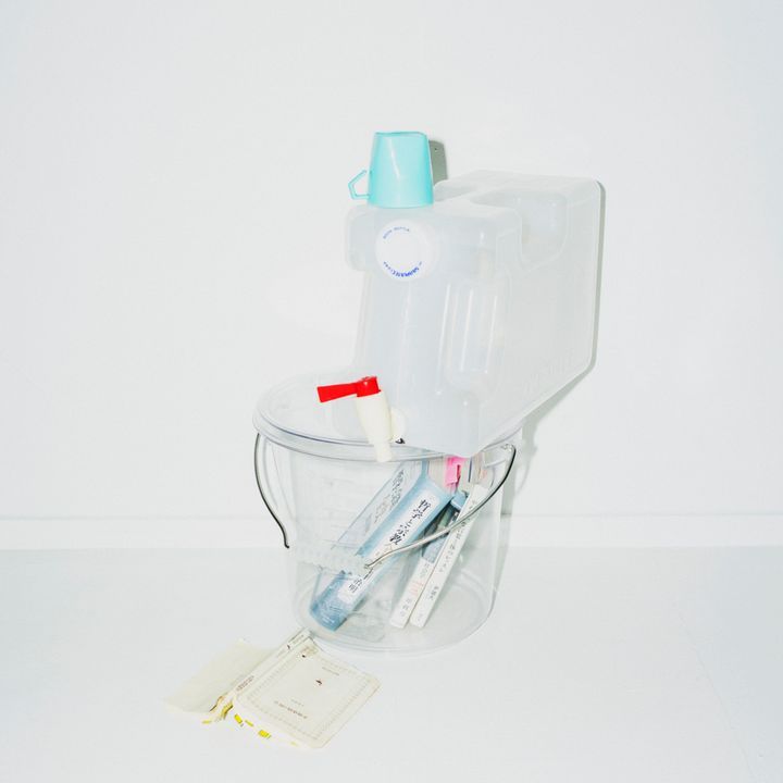 読書が楽しいバスルーム。ひらめきを誘うバスタブ【本のある居場所づくり】