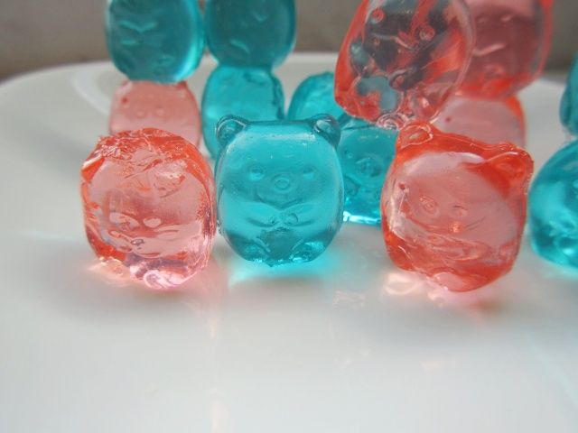 並べたすみっコぐらしの4Dグミ