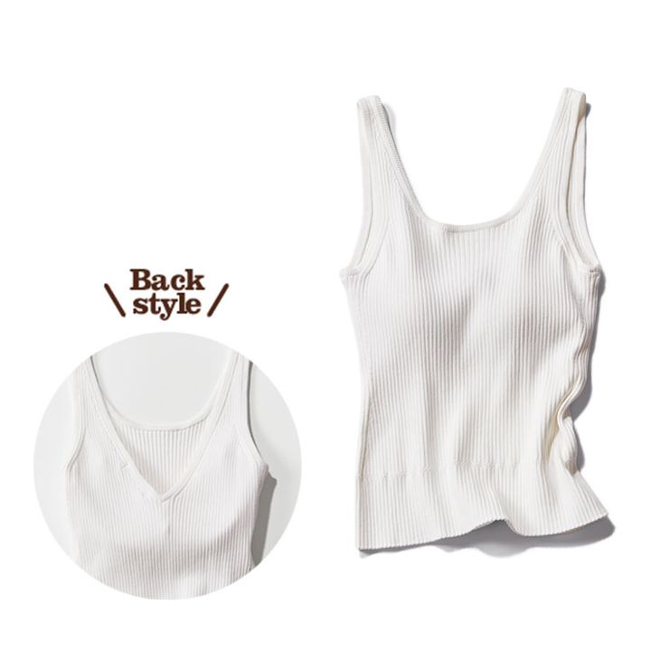 リブニットで背中が深Vネックにあいたナイスナイスモーメントのカップ付きタンク