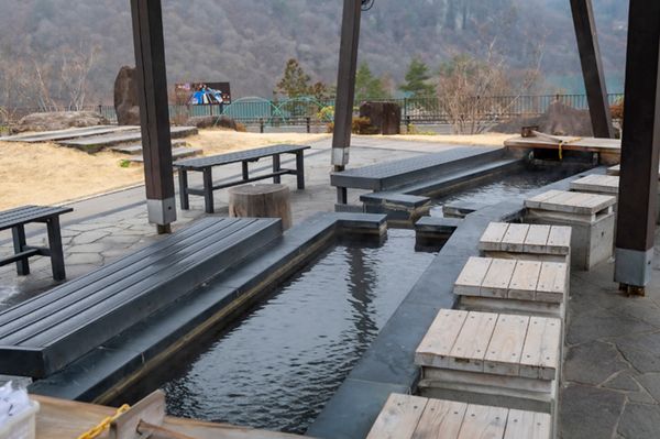 上級キャンパーの1日の過ごし方を取材！ファン急増中の湖畔キャンプ場が最高すぎた