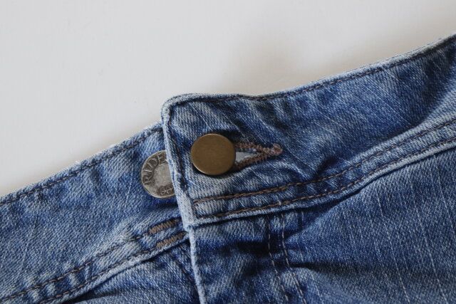 セリア ウエスト延長バンド 着用例