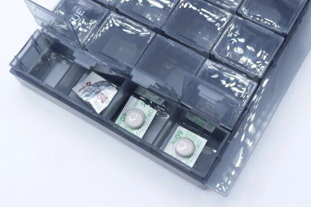 ダイソー 7DAYSピルケース（英字、グレー） サイズ