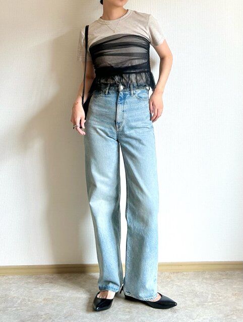 ユニクロクルーネックTとチュールビスチェコーデ