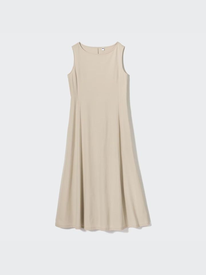 画像2: 出典：ユニクロ