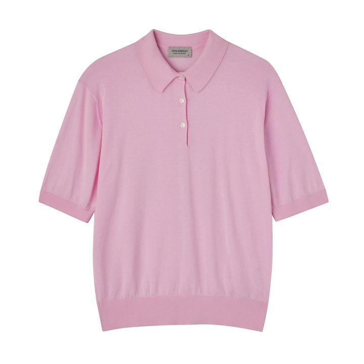 ポロシャツ ￥39,600／JOHN SMEDLEY（リーミルズ エージェンシー）