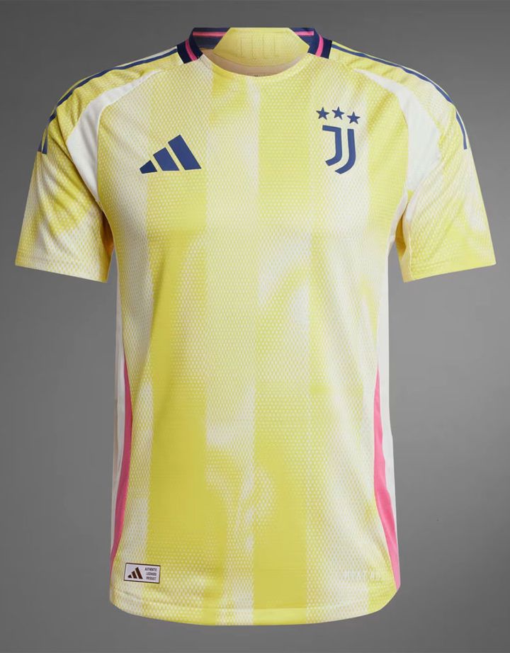 デザインは宇宙！ユヴェントス、2024-25新アウェイユニフォームは「未踏の銀河」を表現