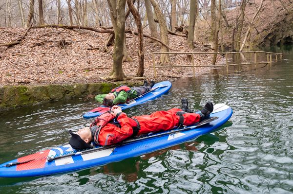 今話題の湖畔のSUPツアーに行ってみたら…そこに現れたのは!?