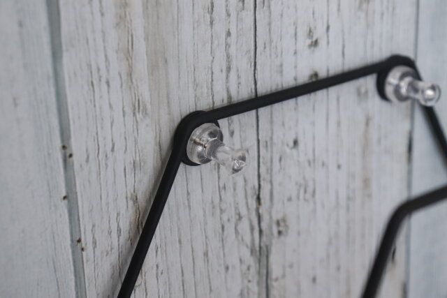 ダイソー ウォールインテリア（六角形） 固定 ピン